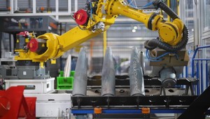 Zbrojárskemu priemyslu chýbajú vyučení absolventi stredných škôl