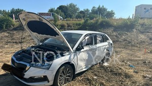 Zrážka auta s kamiónom: O život prišla 54-ročná žena, ďalší traja sú zranení