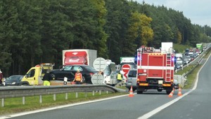 Omilostený vrah Kajínek si kúpil luxusné auto. Nedal prednosť a havaroval