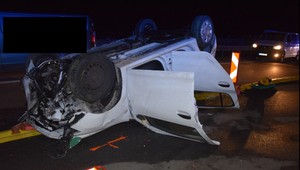 Fatálne následky zrážky dvoch áut pri tuneli. Na mieste zomrela žena a zranili sa 4 ľudia