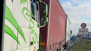Únia autodopravcov zablokovala hraničný priechod Vyšné Nemecké