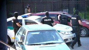 Polícia vyšetruje korupciu vo vlastných radoch