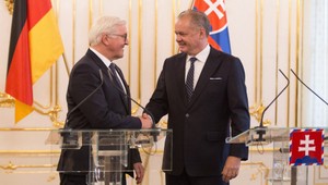 Nemecký prezident po prvýkrát na Slovensku. S Kiskom hľadeli do budúcna