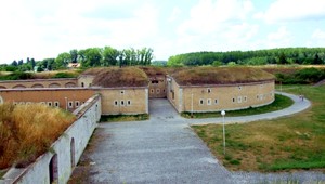 V Komárne je znečistená pôda, môže za to miestna pevnosť