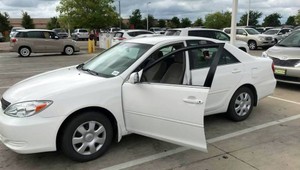 Chodil do práce denne pešo 10 kilometrov, tak mu neznámi ľudia darovali auto