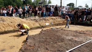 Archeológovia odkryli plynové komory vo vyhladzovacom tábore Sobibor