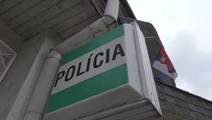 V kauze zabitia prepustili aj druhého policajta. Vyšetrovanie pokračuje