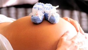 Žena porodila v metre, dostala 100-dolárovú SmarTrip kartu