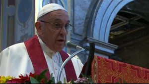 Pápež František kritizoval pomenovanie bomby za matku všetkých bômb