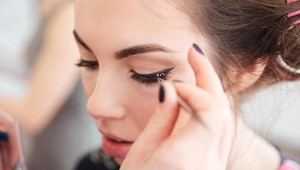 Používate sérum na rast rias? Pozor, prípravok tejto značky nie je bezpečný