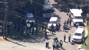 Streľba pri zatýkaní: V službe zomreli traja policajti, ďalší sú v kritickom stave