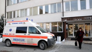 Nemocnice dlhujú milióny