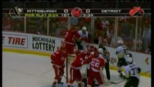 Pittsburgh po prvý raz vyhral, Hossa dvakrát asistoval