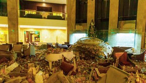 676. deň na Ukrajine: Rusi ostreľovali hotel, v ktorom bývali zahraniční novinári