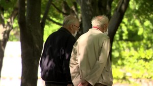 Lockdown pre kategóriu šesťdesiat plus. Takto by sa podľa Matoviča dal zvládnuť omikron