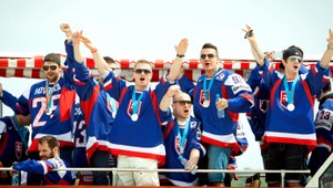 Strieborní Slováci inšpirovali pompéznymi oslavami majstrov sveta