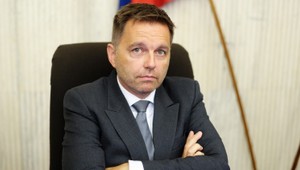 Kažimír určí dočasnú hlavu finančnej správy v najbližších dňoch. Makó to nebude, tvrdí