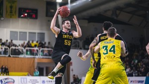 Inter a Lučenec natiahli svoje víťazné série aj vďaka týmto košom