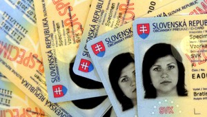 Firma na výrobu kariet a preukazov končí. O prácu príde 370 zamestnancov