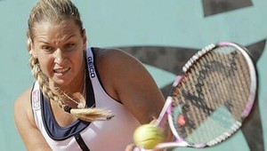 Cibulková zmietla Šarapovovú, v semifinále ju čaká Safinová