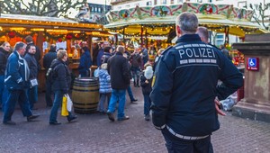 V Nemecku zadržali dvoch mužov, ktorí plánovali útok v obchodnom centre
