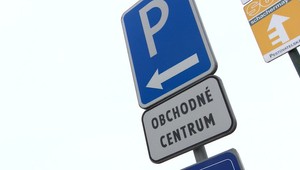 Ženám sa vyhrážal pred obchodným centrom. Chcel ich znásilniť a zabiť