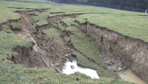 V prievidzskej časti Malá Lehôtka došlo k zosuvu pôdy