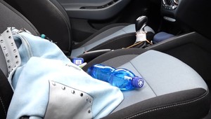 Smrtiace "zbrane" v aute: Fľaša s vodou môže zabíjať!