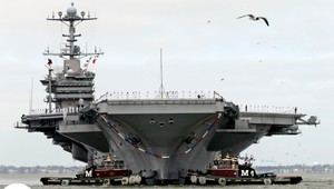 Iránci vypálili raketu na americkú loď. Je to provokatívne, odkazujú USA