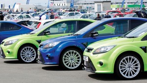 Rýchlo a zbesilo v realite, nelegálni pretekári ohrozujú ľudí