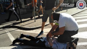 Kukláči zatkli v Bratislave na ulici expolicajta, bol na úteku 5 rokov