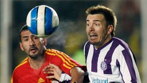 Pohár UEFA - Greškov gól, postup Boltonu