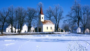 Nielen štátni zamestnanci, aj farári si prilepšia...