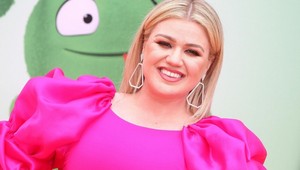 Ohromujúca premena Kelly Clarkson: Bacuľatá speváčka je minulosť, teraz vyzerá úplne inak!