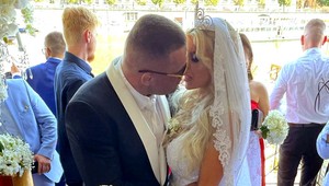 FOTKY zo svadby Vémolovcov! Takmer 400 hostí, šialený dar pre Lelu, vulgárny Rytmus a ďalšie bizarnosti!