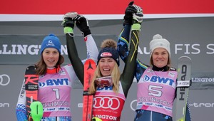 Zničená Vlhová konečne na pódiu