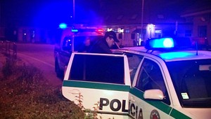 Bezcitní lupiči surovo napadli invalida! Policajti ich už chytili