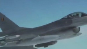 Nové stíhačky pre ozbrojené sily už sú vo výrobe. Každého Slováka budú stáť 400 eur