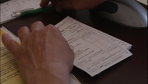 Lekár predával pacientom PN-ky! Hrozí mu osem rokov