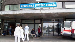 V galantskej nemocnici spadol výťah, zahynul opravár (†22)