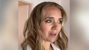 Unavená tvár, vrásky a výpadky slov. Lucie Vondráčková si zlízla za TOTO video drsnú kritiku!