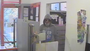 Ozbrojený muž na úteku v Bratislave! Polícia žiada o pomoc