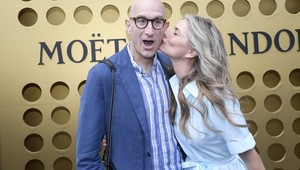 Česká topmodelka v nich zabodovala: TOP letné šaty, ktoré pristanú každej postave a schovajú nedostatky