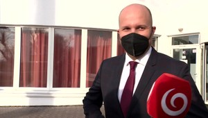 Jaroslav Naď: Pellegrini s Ficom klamú, aby zastrašili ľudí. Žiadne vojenské základne na Slovensku nebudú