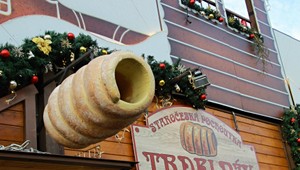 Kam na vianočné trhy na Slovensku? Tieto mestá vás tento rok dostanú atmosférou aj vôňami!