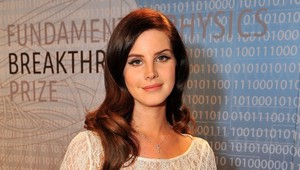 Lanu Del Rey (29) brutálne znásilnil známy herec! Je to na videu!