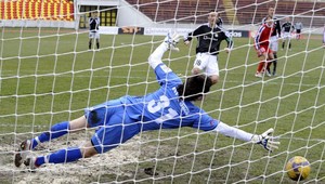 Artmedia skáče vyššie ďalším debaklom