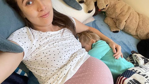 Dokonalé utajenie! Herečka priviedla na svet druhé dieťa, prezradil ju až kočík!