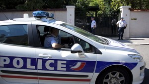 Tínedžera pri odchode zo školy brutálne zbili. Po útoku dostal infarkt