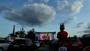 VIDEO: V Plzni sa fandilo v autokine